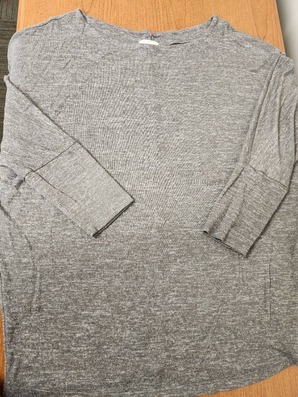 Lucky Brand LARGE grey sweater